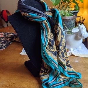 Vintage Roman Neck Scarf